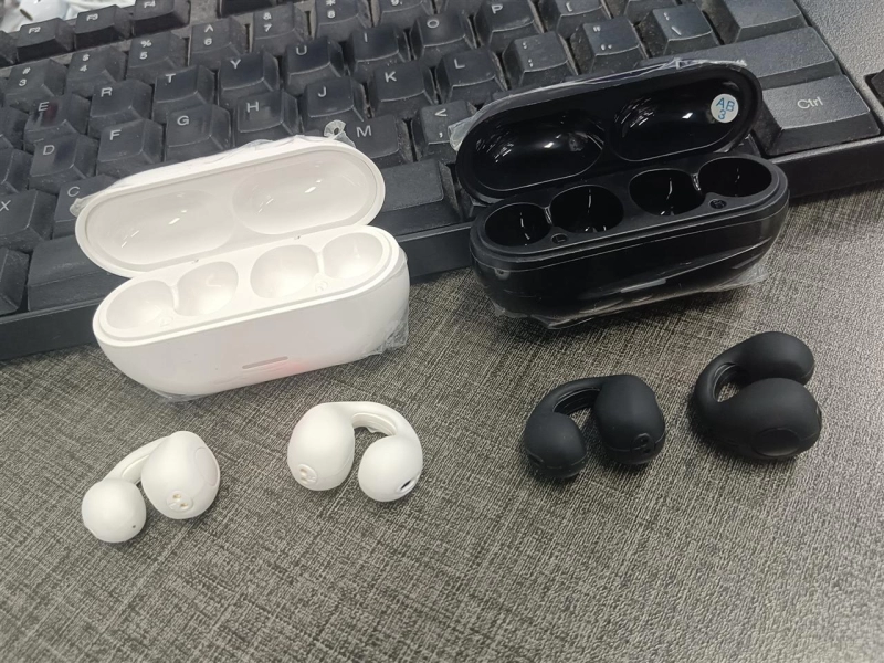 Audifonos Airbud Earcuff, en ABS, 37.3 x 66 x 21.2 mm, en estuche