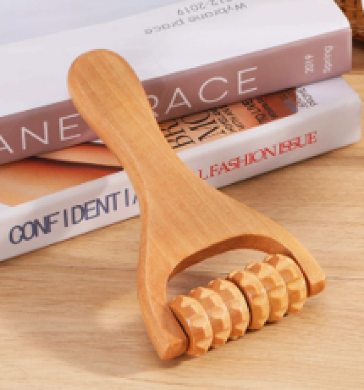 Masajeador Rodillo en Madera, tamaño 15 x 8 cmts