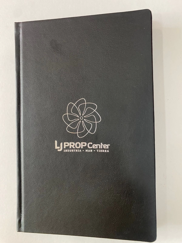 Agenda Country, Tamaño Carta, 21 x 27.5 cmts, 80 hojas, caratula en cuerina