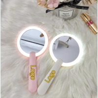 Espejo Redondo plastico con luz LED, 6.8 x 6.8 cmts, con manija