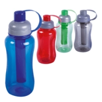 Botella Freezer, plastica, de 600 ml, con tubo enfriador, 22 x 6.5 cmts de diametro,