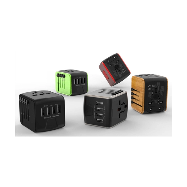 Adaptador para Viajes con multiples Conectores, 5 x 5 x 6.5 cmts