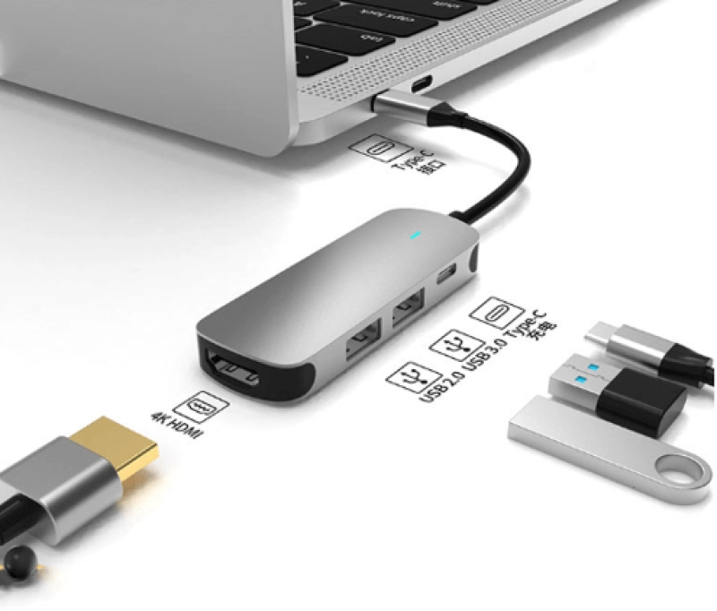 Hub Multipuerto 4 en 1 en aluminio, de 10.5 x 4.1 x 1.6 cmt