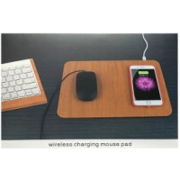 Mouse Pad con Cargador Inalámbrico, en PU imitacion madera, en 5W