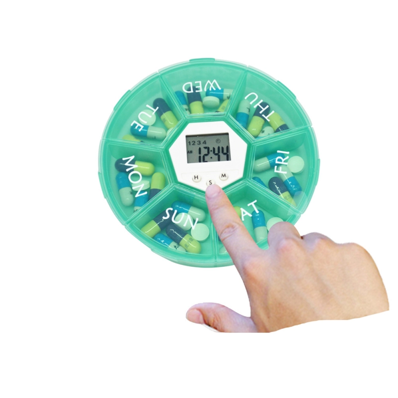 Dispensador de Pastillas con Timer, en PP,  tamaño 11 x 11 x 2.5 cmts,