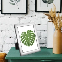 Portarretratos Shine, en aluminio, 18 x 12.7 cmts