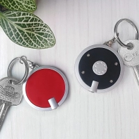 Llavero Apollo, con luz LED, 4 cmts de diametro