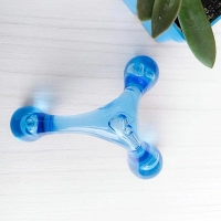 Masajeador traslucido 3 puntas, 9 x 8.5 cmts