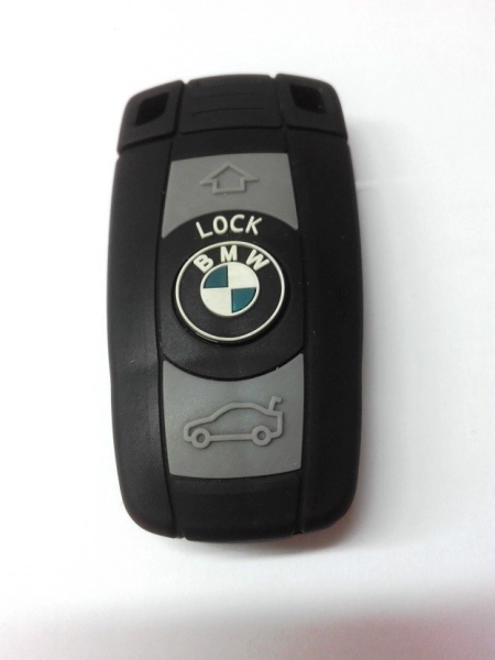 Memoria USB en PVC 2D diseño Llave de Carro