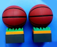 Memoria USB en PVC 3D diseño Pelota de Basket con base