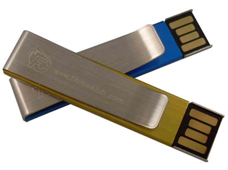 Memoria USB metalica en forma de Clip