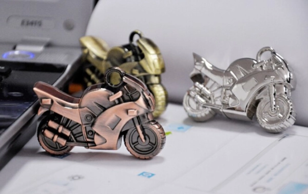 Memoria USB metalica diseño Motocicleta