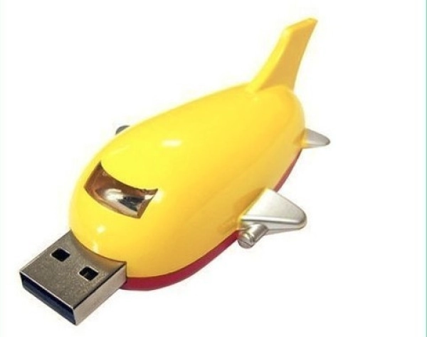 Memoria USB plastica en forma de Avion
