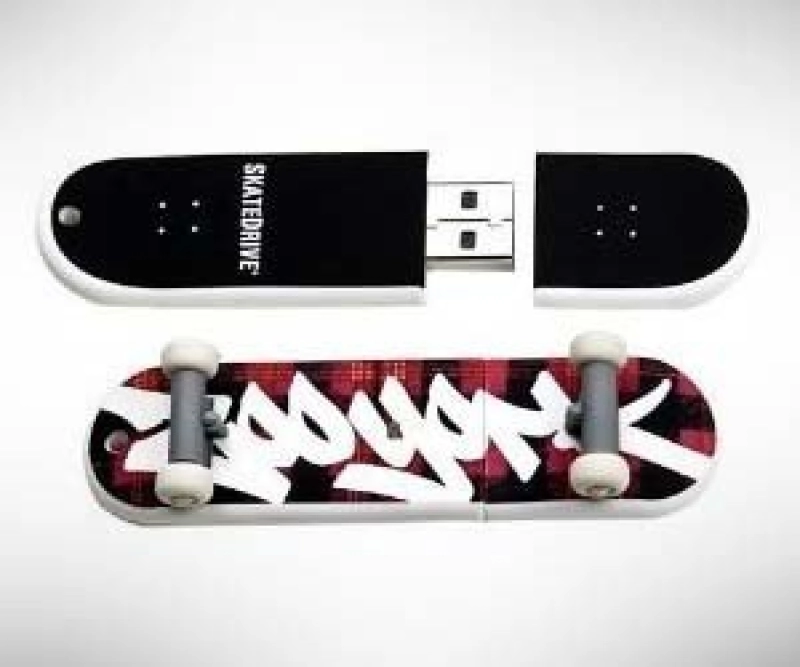 Memoria USB en ABS diseño Patineta
