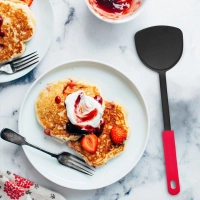 Set Spoon, 4 cucharones de cocina 30 cmts con mango de color