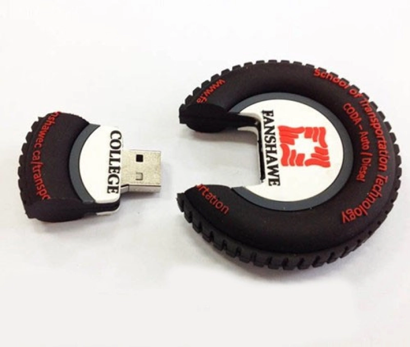Memoria USB en PVC 3D diseño Llanta