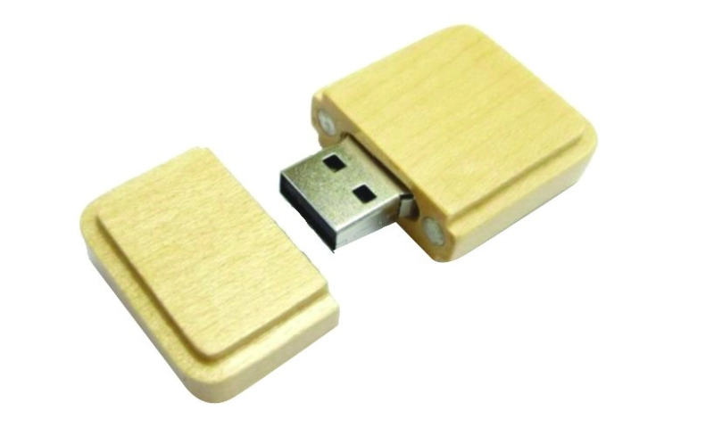 Memoria USB rectangular en madera