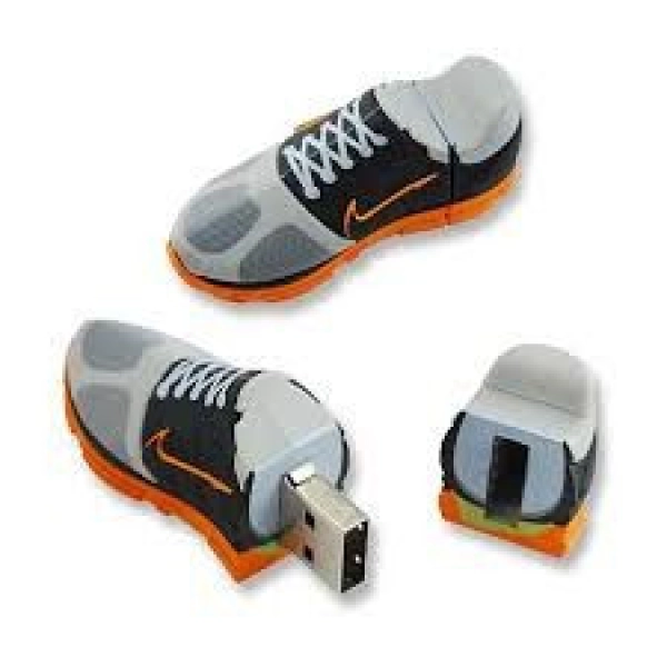 Memoria USB PVC 3D diseño Zapato Escolar