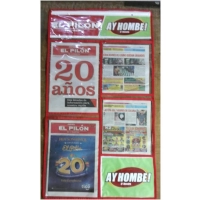 Exhibidor de Periódicos de 4 puestos, elaborado en Vinilo.