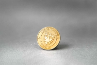 Pin Metalico en alto relieve