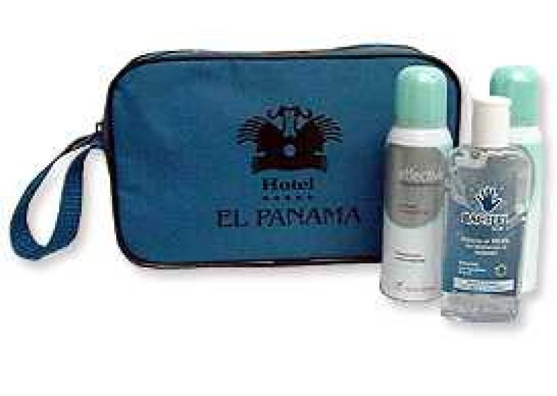 Cosmetiquera Managua, 26 x 16 x 5.5 cmts