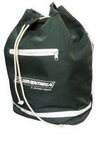 Tula Apalaches, en lona, bolsillo frontal  zipper, reata de colgar, 34 x 44 x 21.5 cmts