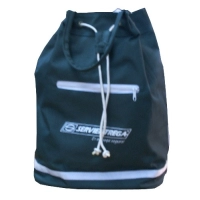 Tula Apalaches, en lona, bolsillo frontal zipper, reata de colgar, 34 x 44 x 21.5 cmts